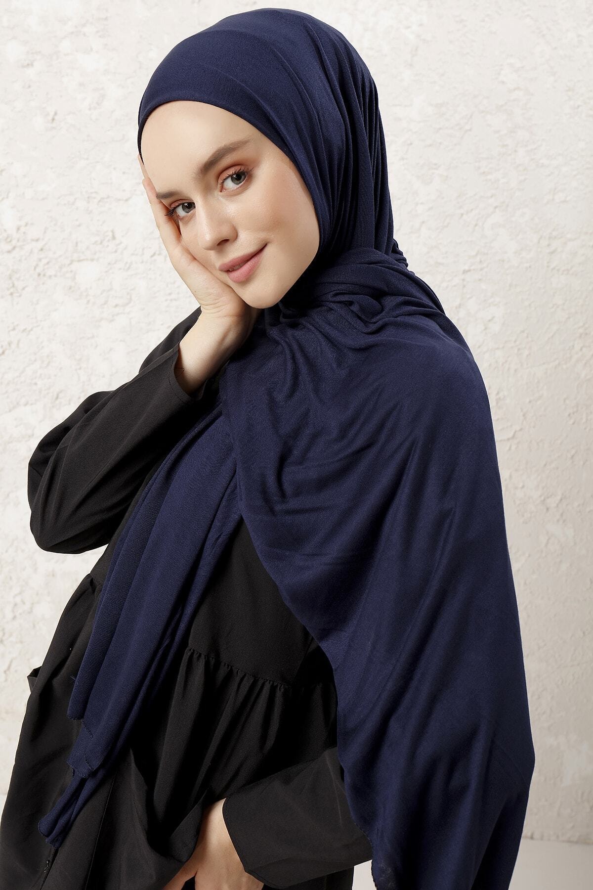 Zehra Hazır Havuz Tesettür Giyim Penye Şal Lacivert Renk - Özel Tasarım- Yeni Model Tesettür Giyim