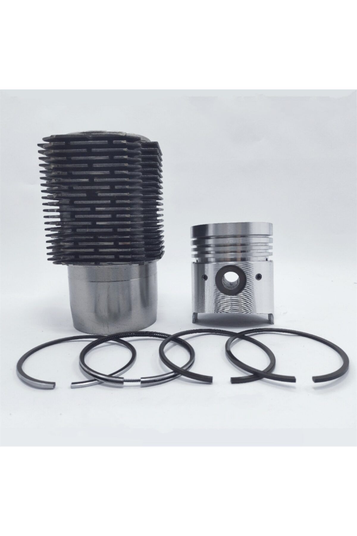 MOTOKENT Kit(piston+segman Seti+motor Gömleği-hava Soğutmalı-çap:95.00mm):mwm/d325-z-d-v-s