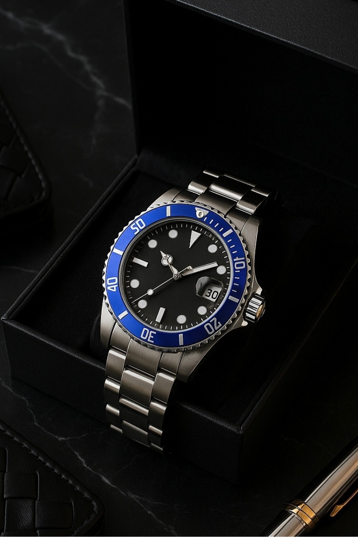 دستبند ساعت مچی مردانه بند استیل رنگ نقره ای هدیه روز پدر هدیه روز ولنتاین