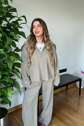 Kadın Açık Haki Fermuarlı Yeni Sezon Triko Takım – Oversize Günlük Kaliteli Rahat Kombin Image 0