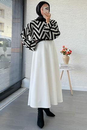 Zikzak Desenli Kısa Triko Kazak – Siyah Image 5