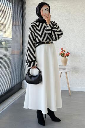 Zikzak Desenli Kısa Triko Kazak – Siyah Image 7