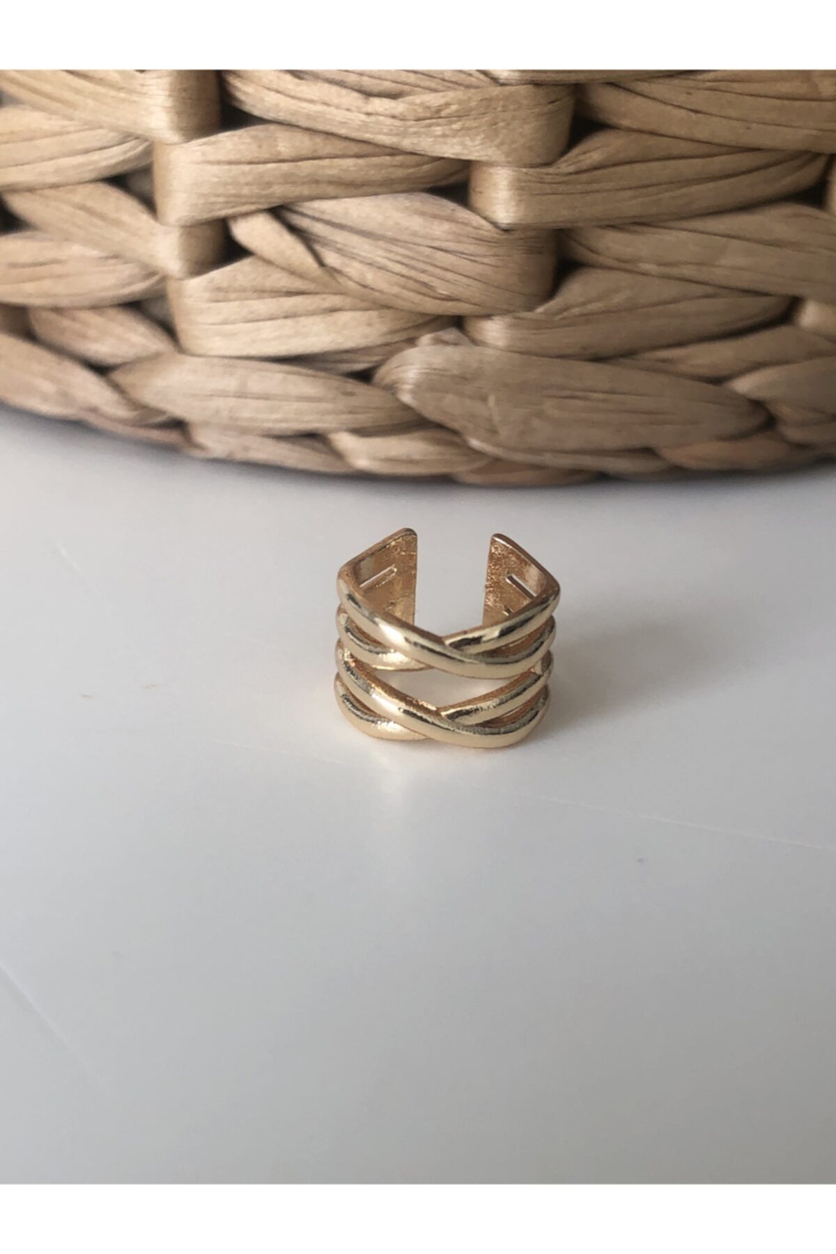 Shopella Kadın Çapraz Kıkırdak Küpe Gold