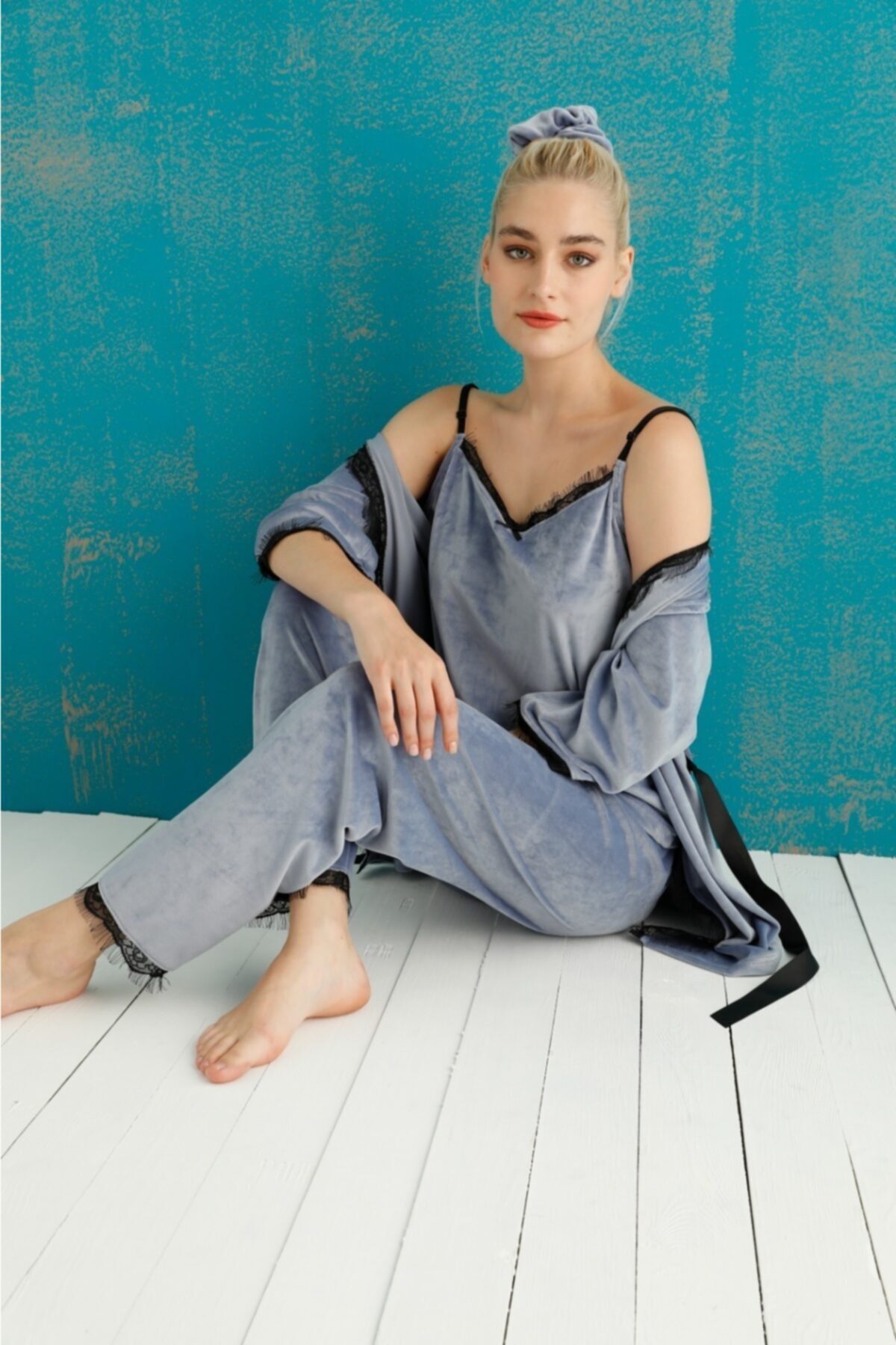 PİJAMAWOME Kadın Fransız Kadife Sabahlıklı Gri Kışlık 3'lü Pijama Takımı