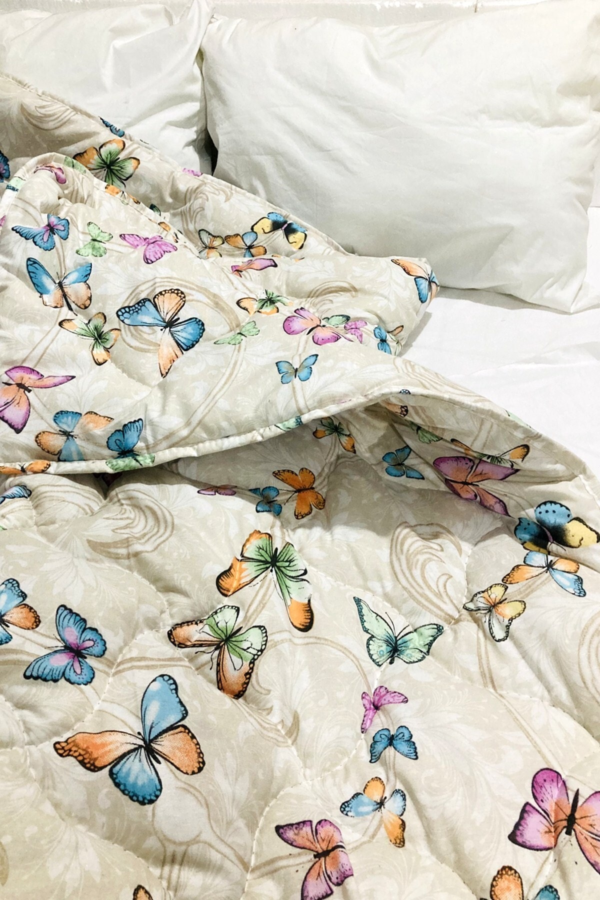 Örtü Tekstil Kelebek Tek Kişilik 165x215 Lüks Ranforce Kumaş El Sarması Yapay Yün Elyaf Yorgan Sarı