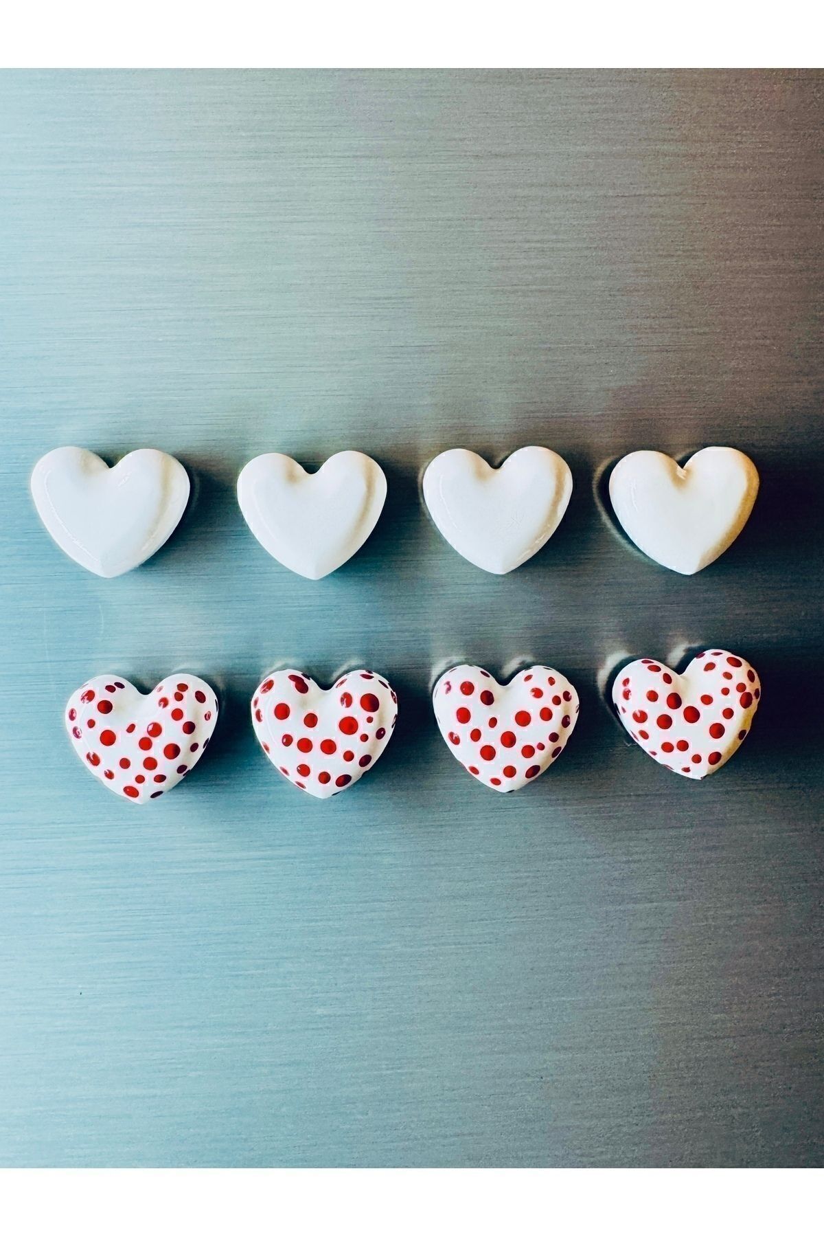 مگنت - مگنت یخچال - زیور آلات یخچال - مگنت 8 قلب - هدیه روز ولنتاین