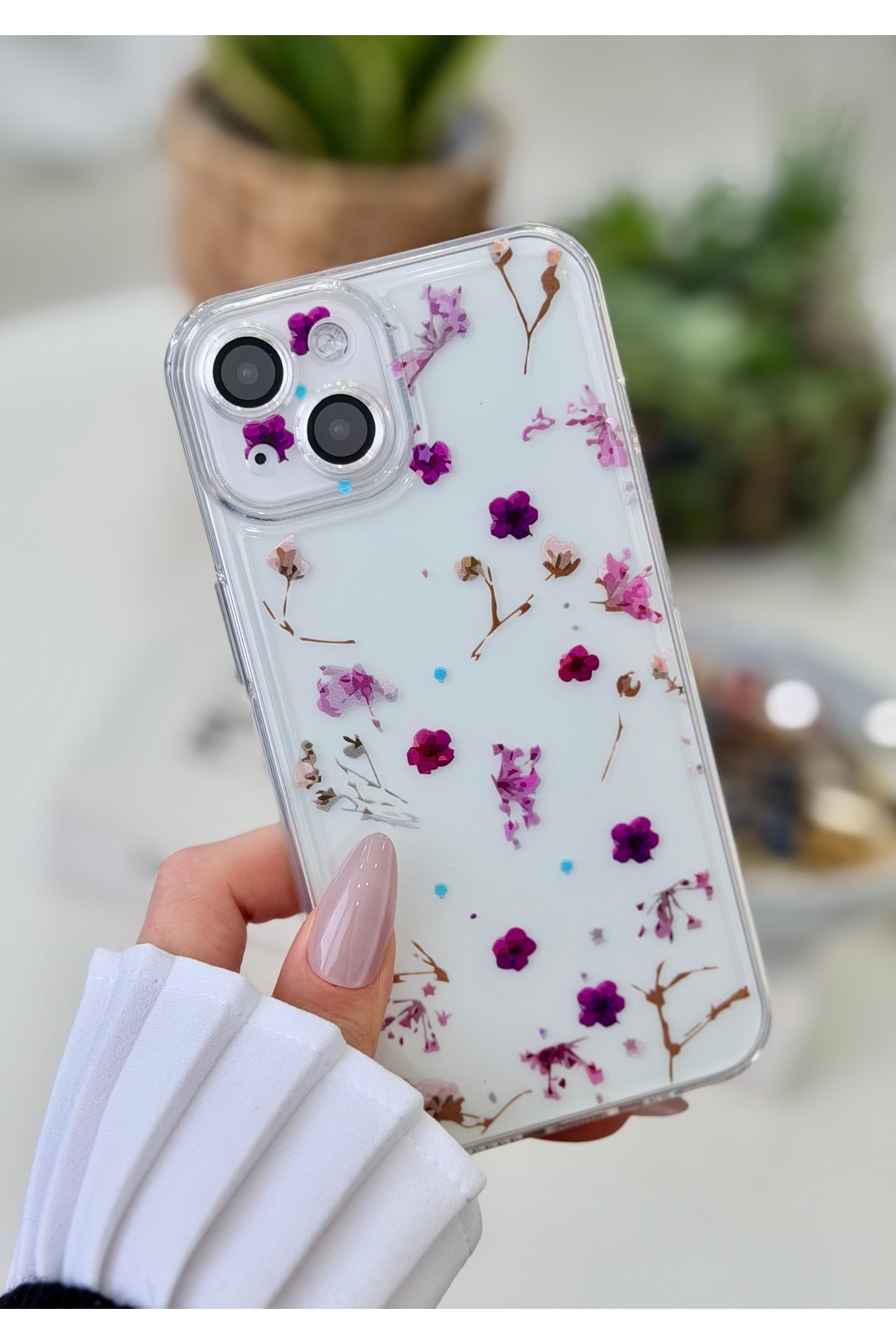 قاب سیلیکونی طرح دار چاپ شفاف گل بنفش سازگار با آیفون 13 و 14