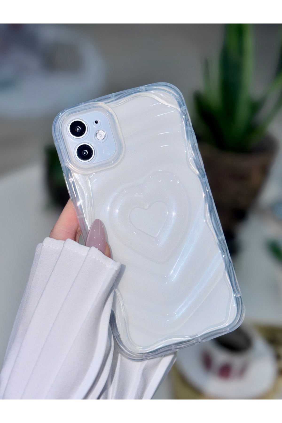 قاب سیلیکونی شفاف محافظت شده با دوربین ضد ضربه با نقش برجسته قلب سه بعدی سازگار با آیفون 11 اپل