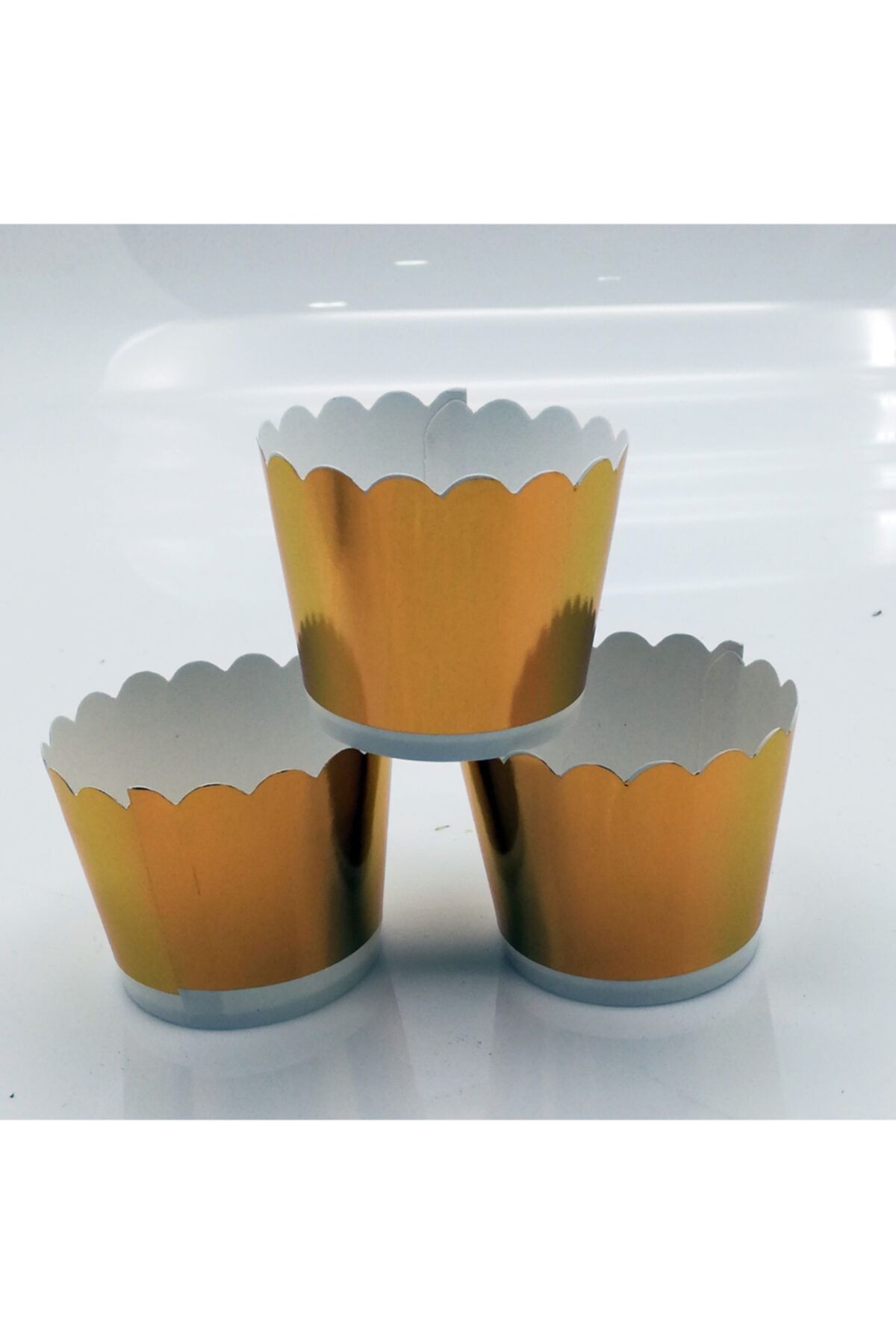 Lora Davet Cupcake Kabı Altın (12 Adet)