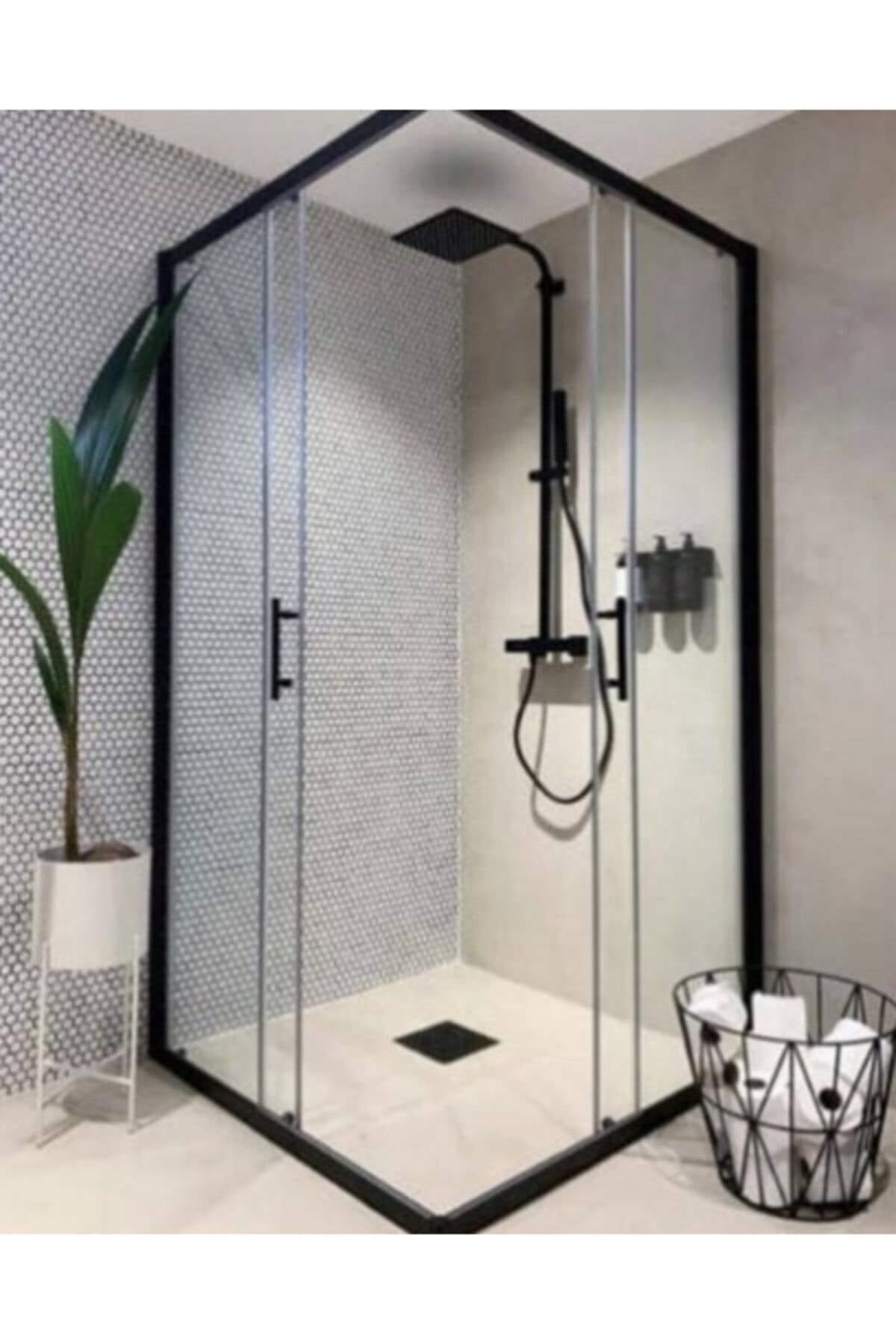 Blackline Siyah Köşe Şeffaf Cam 90x90 Duşakabin 5 Mm
