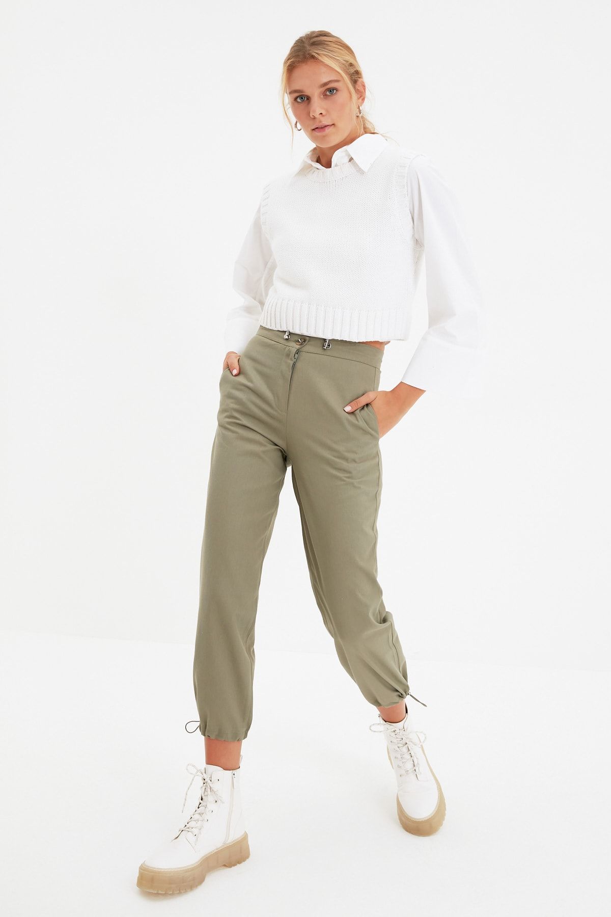 TRENDYOLMİLLA Haki Bağlama Detaylı Pantolon TWOAW22PL0096