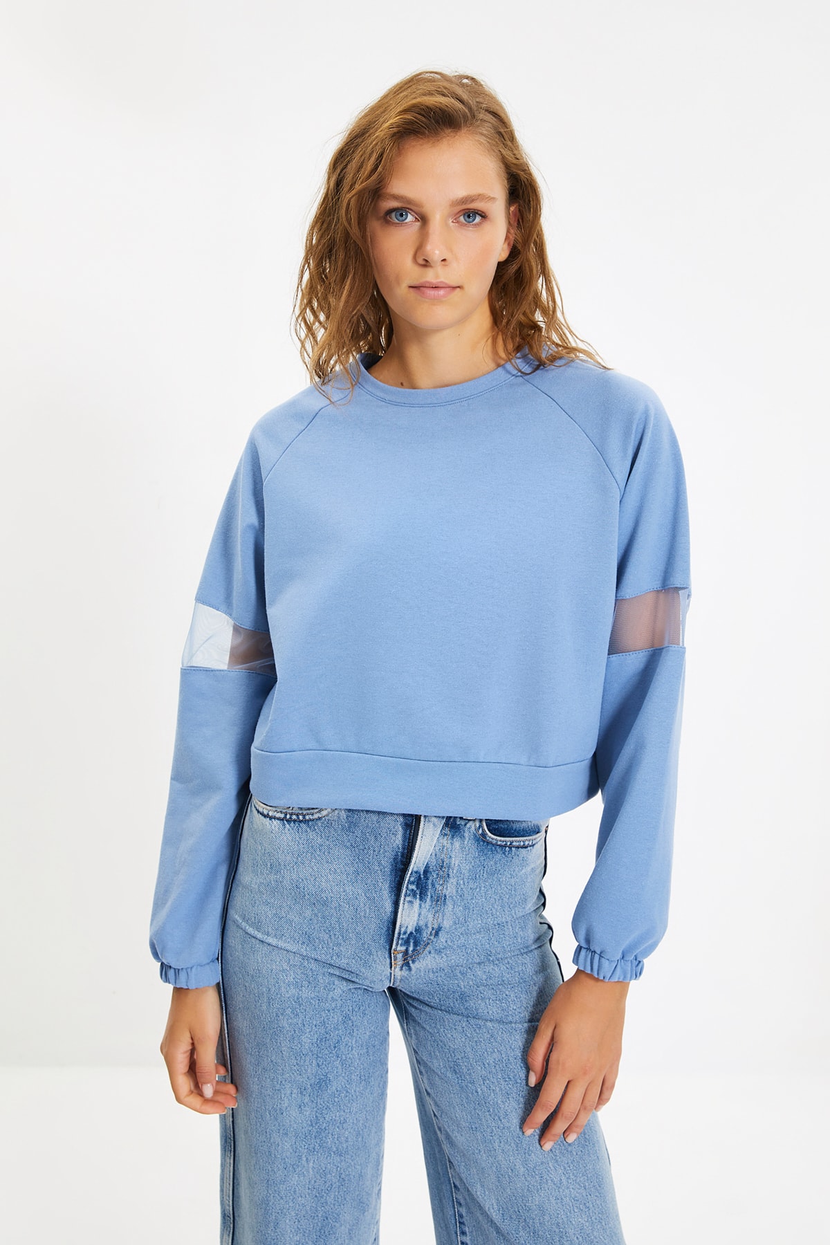 TRENDYOLMİLLA Açık Mavi File Detaylı Basic Örme İnce Sweatshirt TWOAW22SW1323