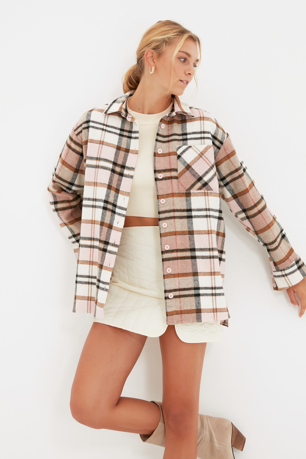 TRENDYOLMİLLA Pembe Kareli Gömlek TWOAW22GO0184