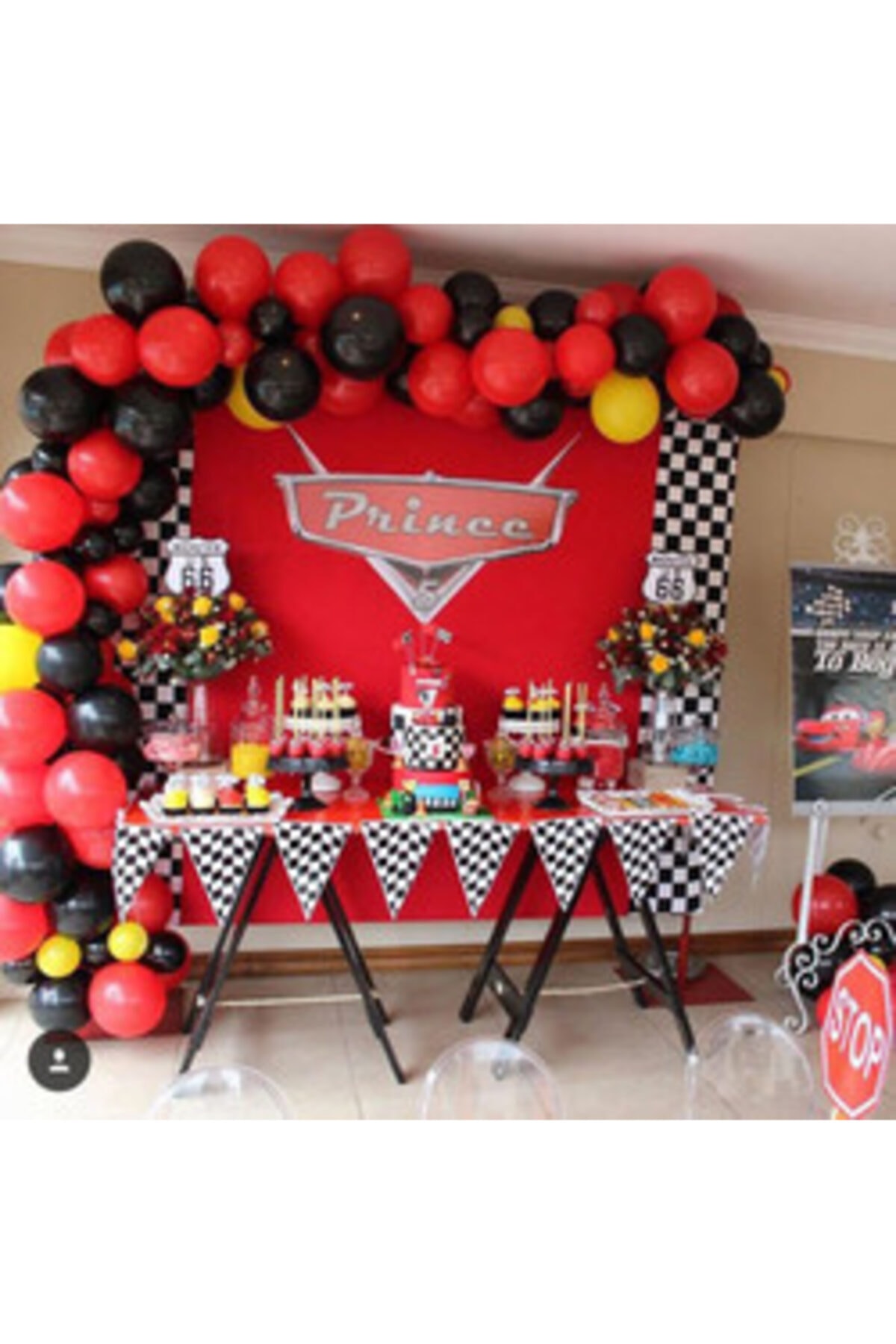 ikm balon 30 Adet Kırmızı Sıyah Sarı Balon Araba Temalı