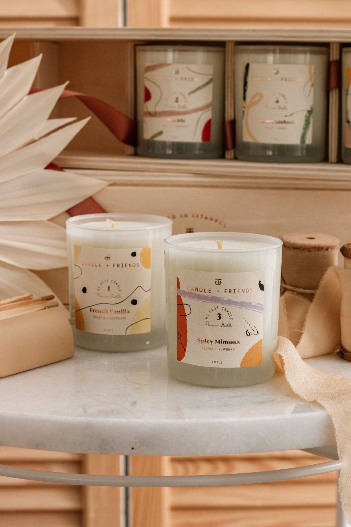 Candle and Friends No.3 Spicy Mimosa Small Cam Mum 165gr.