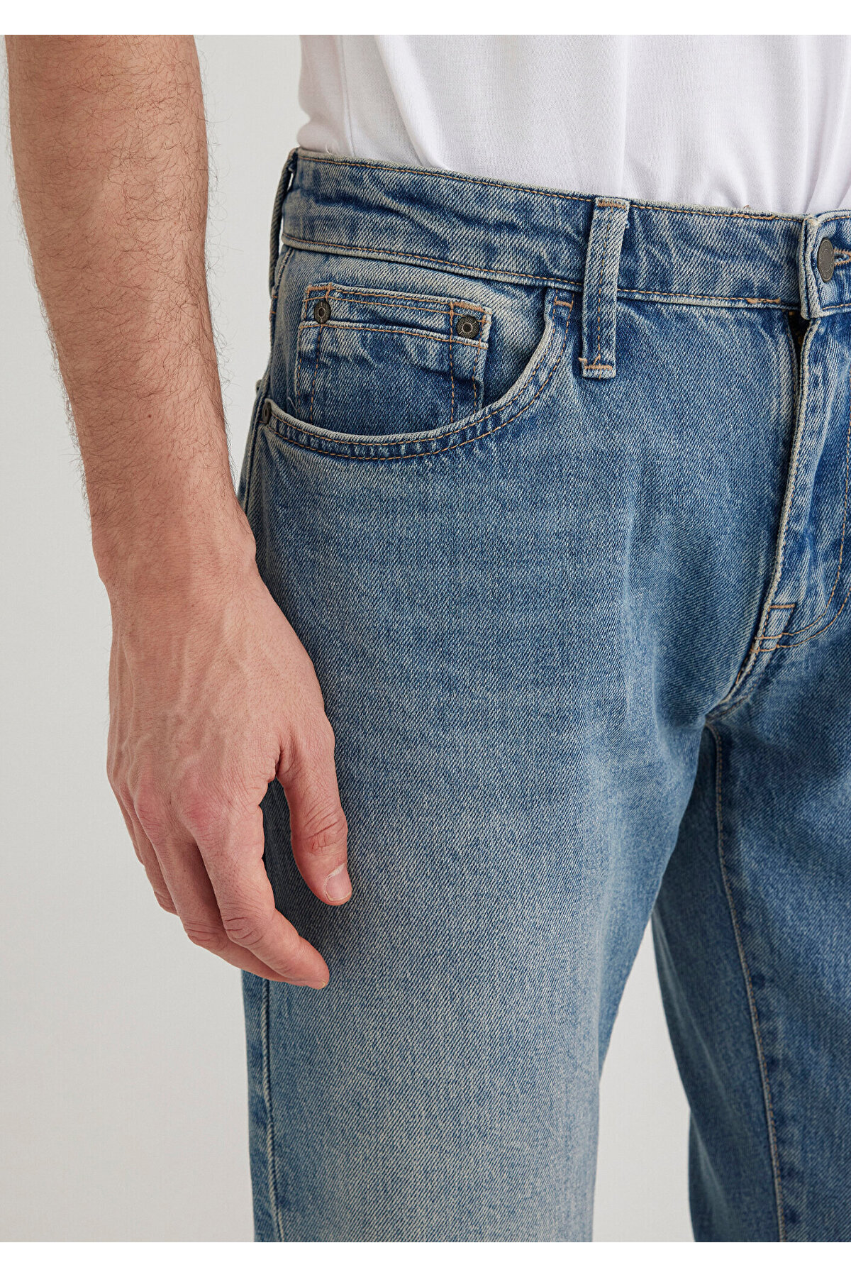 Jake 90s Vintage Indigo Jean Trousers 0042285360