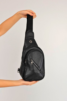 Siyah Deri Görünümlü Unisex Yandan Çapraz Sırt Göğüs Bel Çantası, Kulaklık Usb Cep Telefonu Bölmeli Image 0