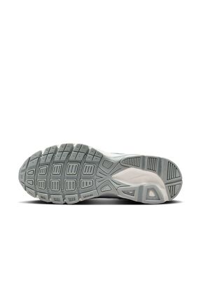 WMNS NIKE INITIATOR TRK3 Image 7