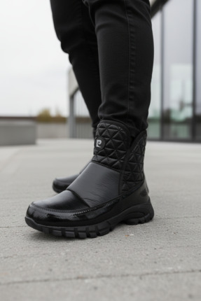 Kadın Siyah Su Geçirmez Kaymaz Taban Fermuarlı Kürklü Kar Botu Image 5