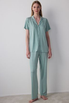 Mint Yeşili Lenna Çizgili Gömlek Yaka Pijama Takımı Image 0