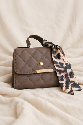 Vizon Kapitone Kadın Omuz Çantası – Zincir Askılı Şallı Mini El ve Çapraz Çanta Image 1