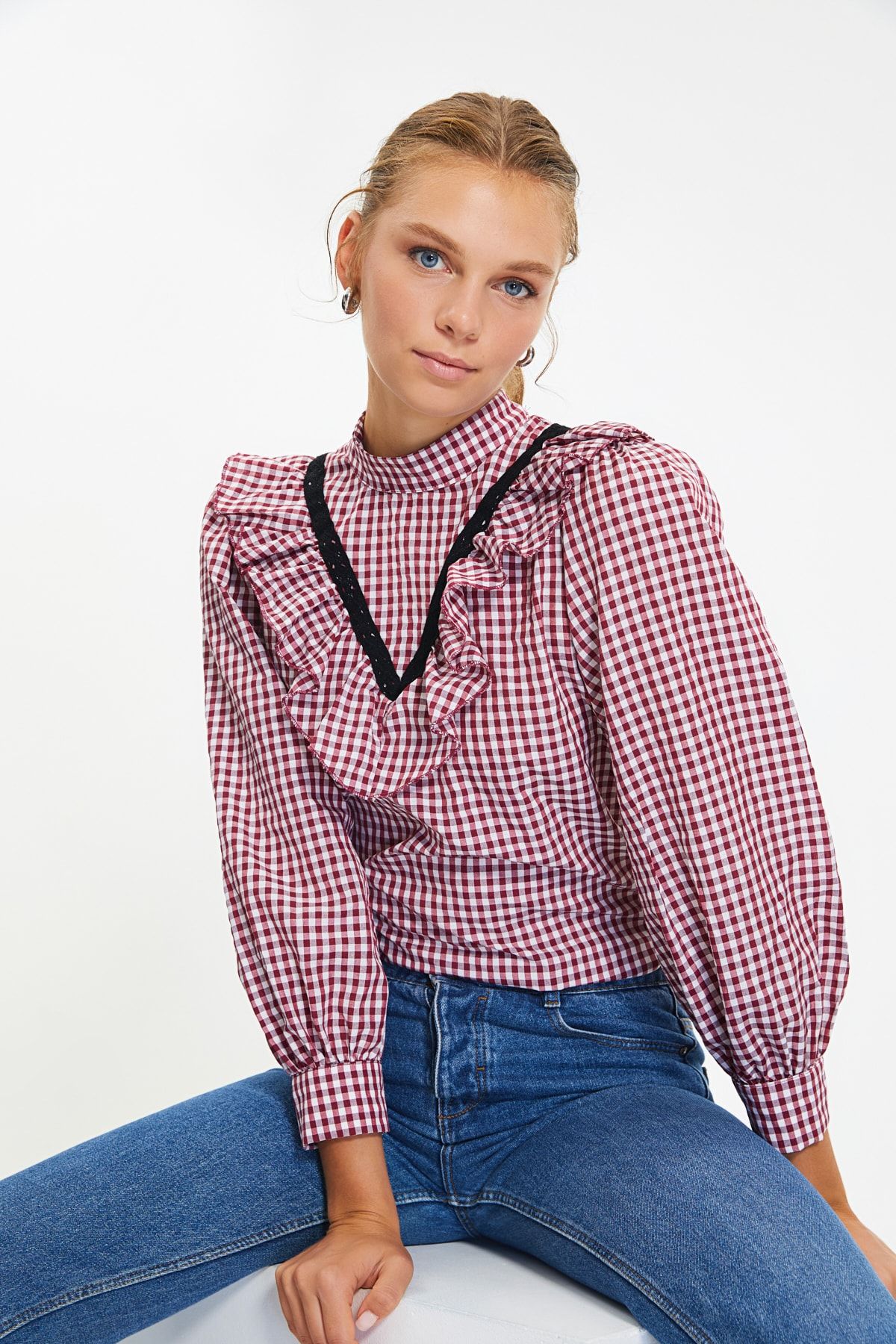 TRENDYOLMİLLA Bordo Dik Yaka Bluz TWOAW22BZ0599