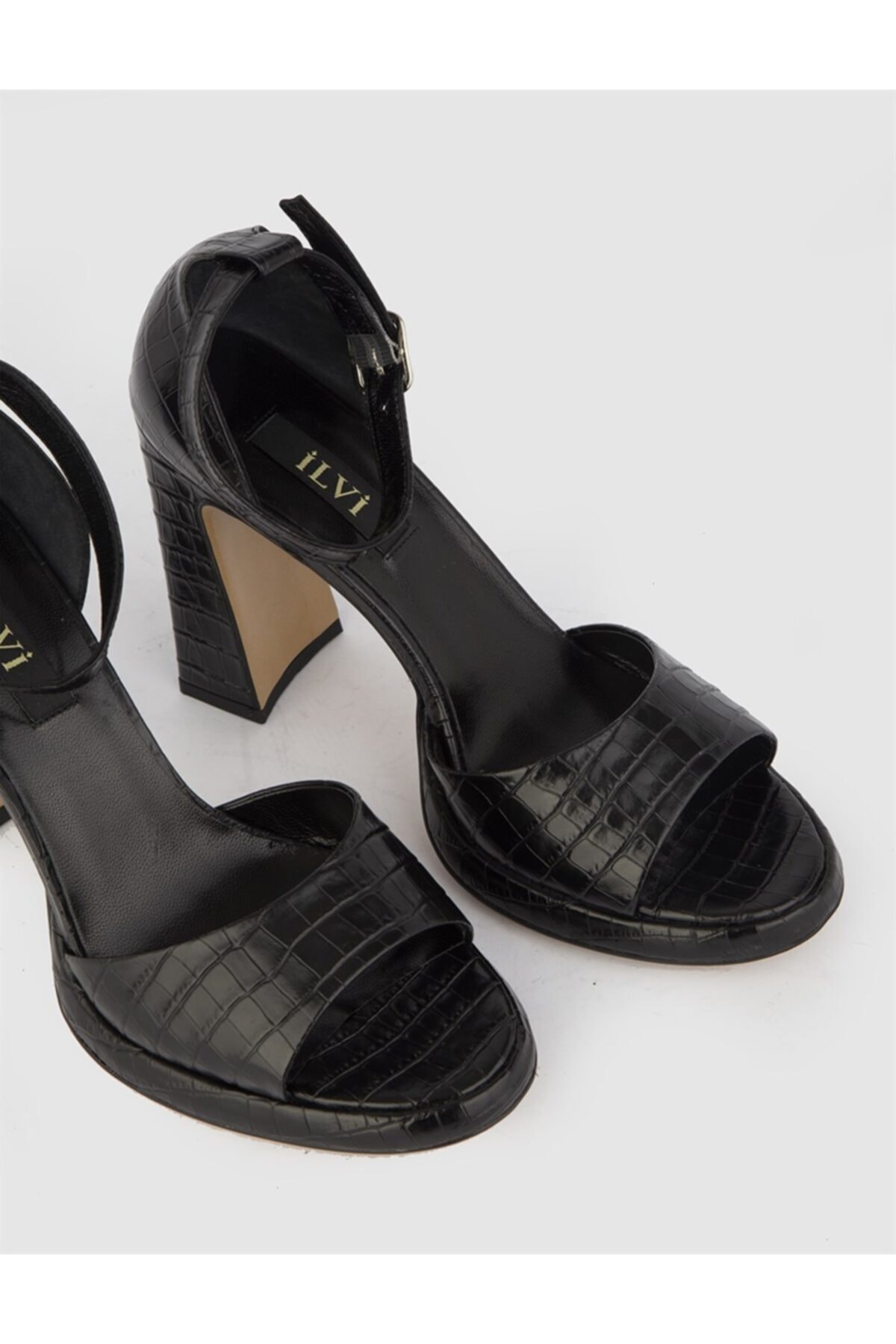 İLVİ Ketka Hakiki Siyah Kroko Deri Kadın Topuklu Sandalet