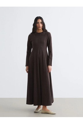 LCW Modest Kahverengi Bisiklet Yaka Kloş Elbise Image 0