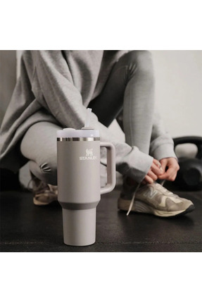 The Quencher H2.O FlowState™ Tumbler 1.18L / 40oz Image 2