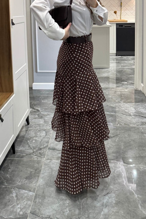 Kemerli Puantiyeli Yırtmaçlı Kat Kat Etek Kahverengi Image 5