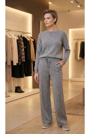 GRİ ALTI İNCE ÇİZGİLİ TRİKO TAKIM Image 0