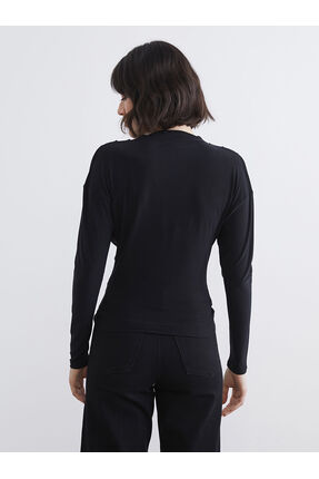 Çelebi Store'dan Kaliteli Parçalar Hakim Yaka Büzgülü Bluz Image 4