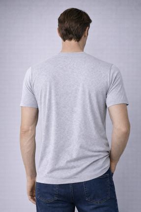 Erkek Slim Fit 3’lü Paket Pamuklu Basic Bisiklet Yaka Tişört Image 4