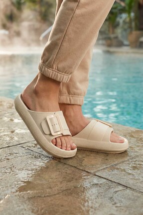 Kadın Yazlık Tek Toka Ayarlanabilir Eva Banyo Bahçe Havuz Plaj Terlik Image 0