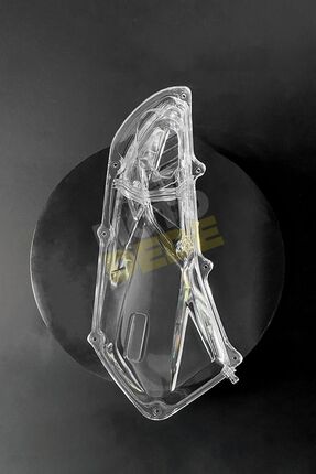 Honda PCX Şeffaf Yan Yağ Kapağı | CNC İşlemeli, Darbeye Dayanıklı, Uyumlu Tasarım Image 1