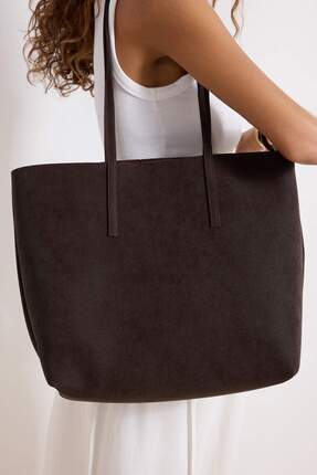 Kahverengi Nubuk Bilgisayar Çantalı/Yavrulu Kadın Maksi Boy Omuz Çantası TAKSS26OC00031 Image 2