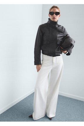 Düğmeli wideleg jean Image 6