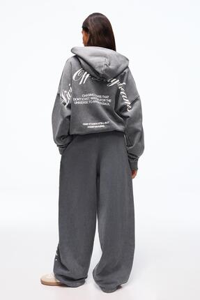 Baskılı barrel fit şardonlu eşofman altı Image 3