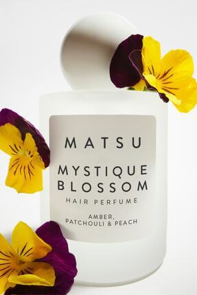 Mystique Blossom Saç Parfümü - Beyaz Çiçekler & Odunsu Notalar 50ml Image 3