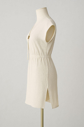 Kadın beyazYanları Yırtmaçlı Tokalı V Yaka Mini Plaj Elbisesi Image 5