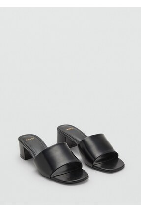 Apartman topuklu kayışlı sandalet Image 0