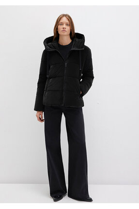Kapüşonlu Siyah Şişme Mont 1110043-900 Image 1