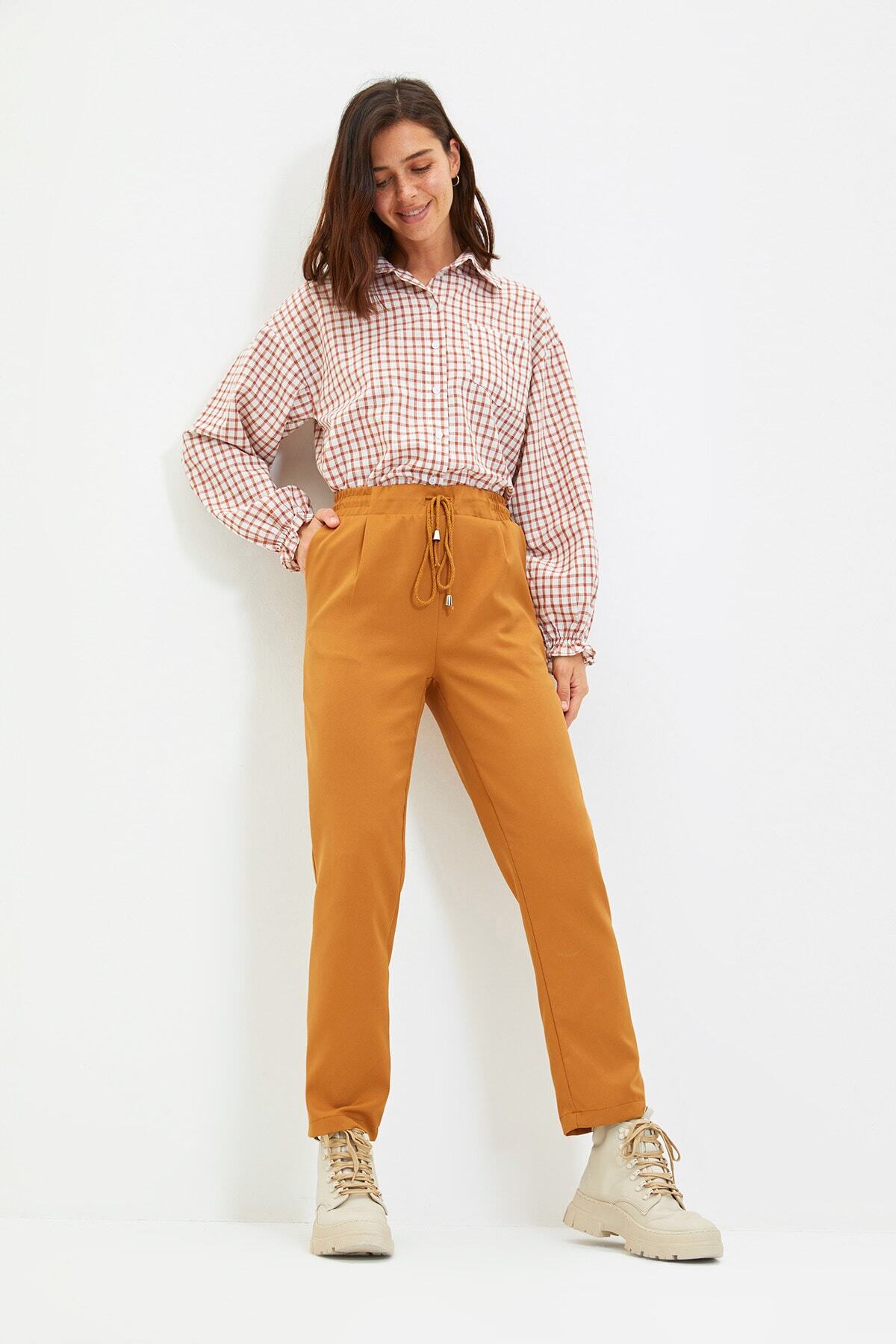 TRENDYOLMİLLA Kahverengi Bağcıklı Pantolon TWOAW22PL0224