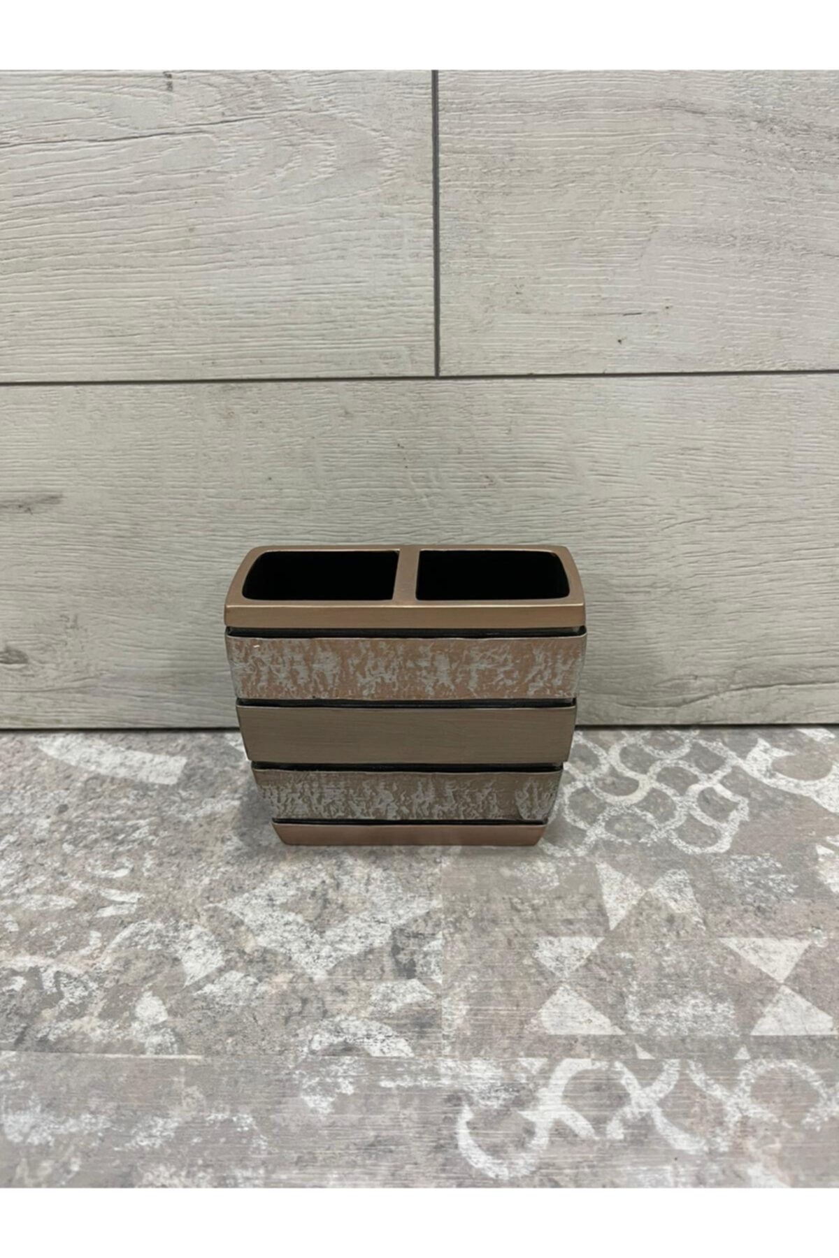 Dilek Polyester Banyo Diş Fırçalık Bronze