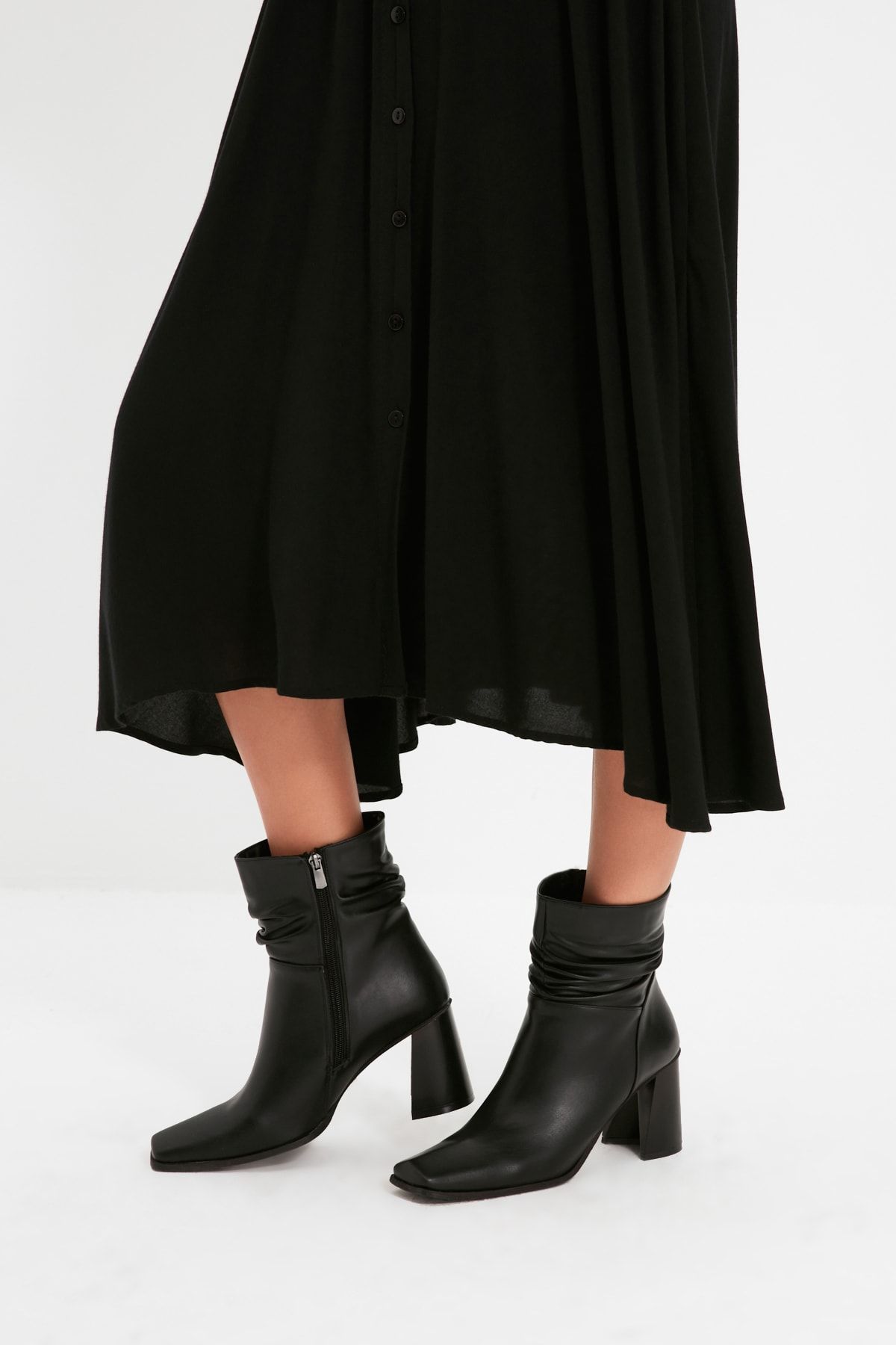 TRENDYOL SHOES Siyah Kadın Bot & Bootie TAKAW22BO0071