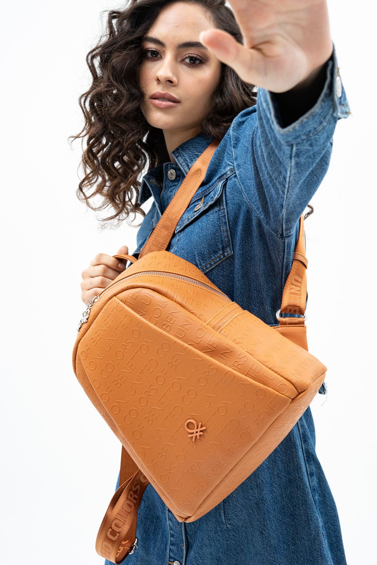 United Colors of Benetton Kadın Sırt Çantası Camel Bnt603
