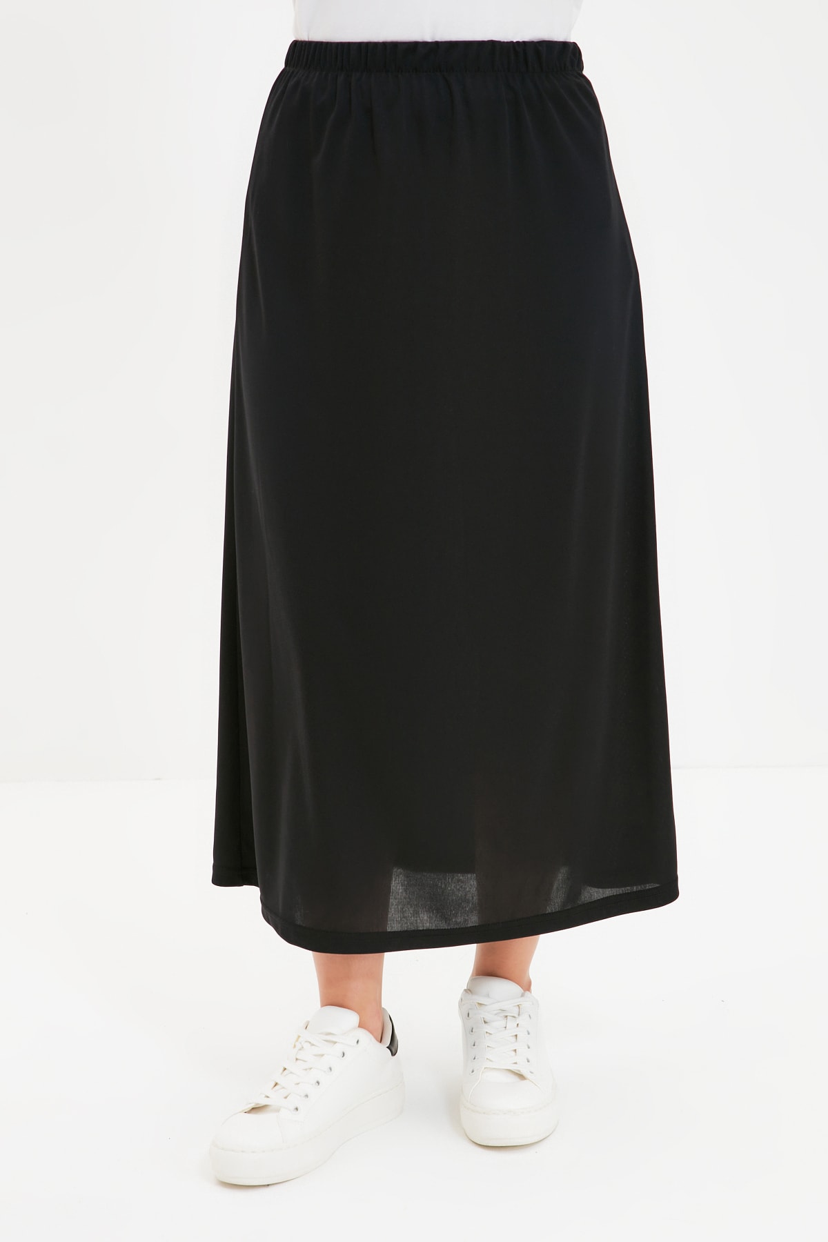Trendyol Modest Siyah Örme Astar Etek TCTAW22EE0018