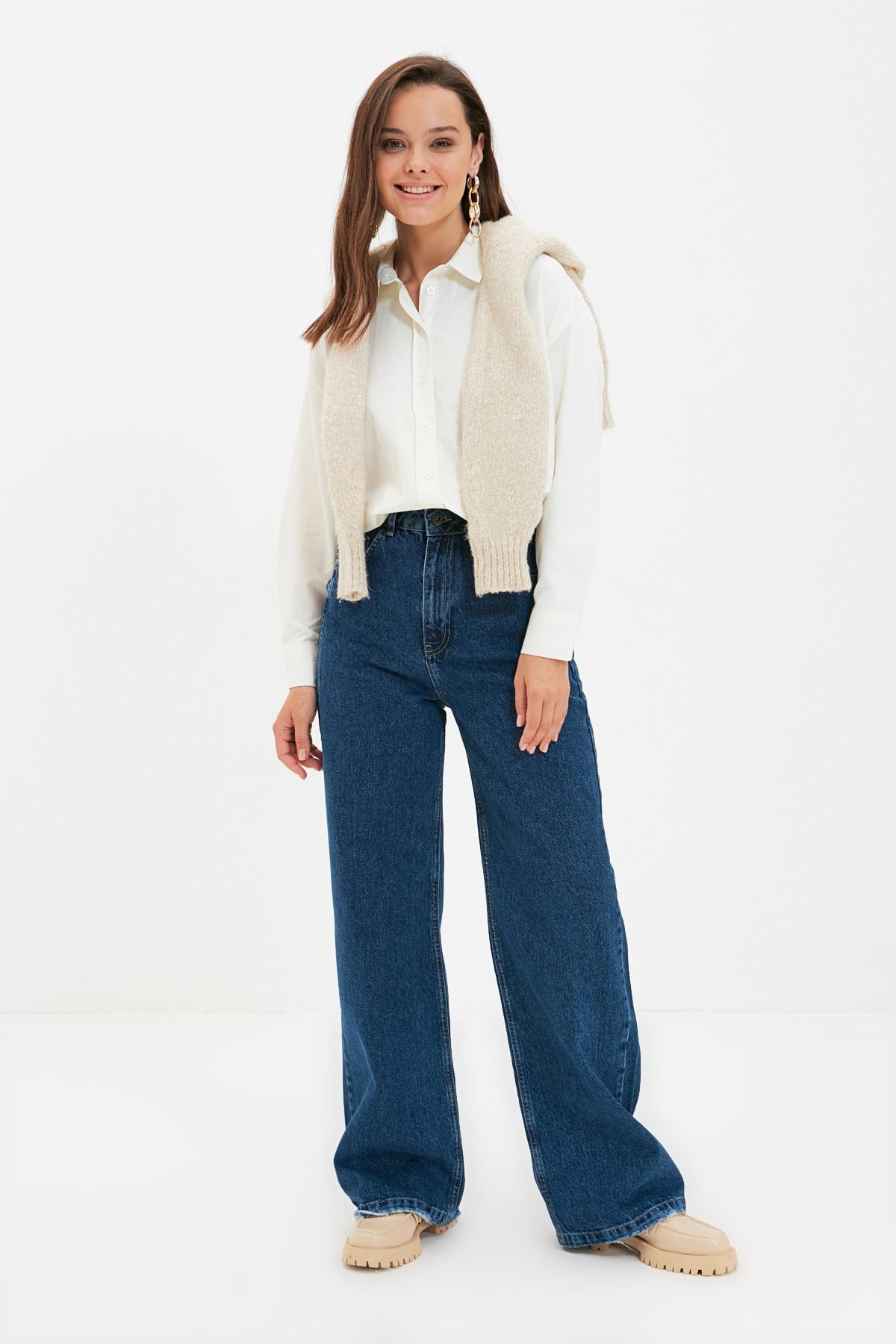 Trendyol Modest Indigo Düğme Kapamalı Yüksek Bel Wide Leg Jeans TCTAW22JE0667