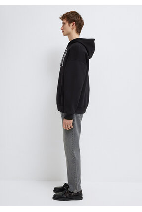 Logo Baskılı Kapüşonlu Siyah Sweatshirt 067149-902 Image 3