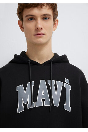 Logo Baskılı Kapüşonlu Siyah Sweatshirt 067149-902 Image 5